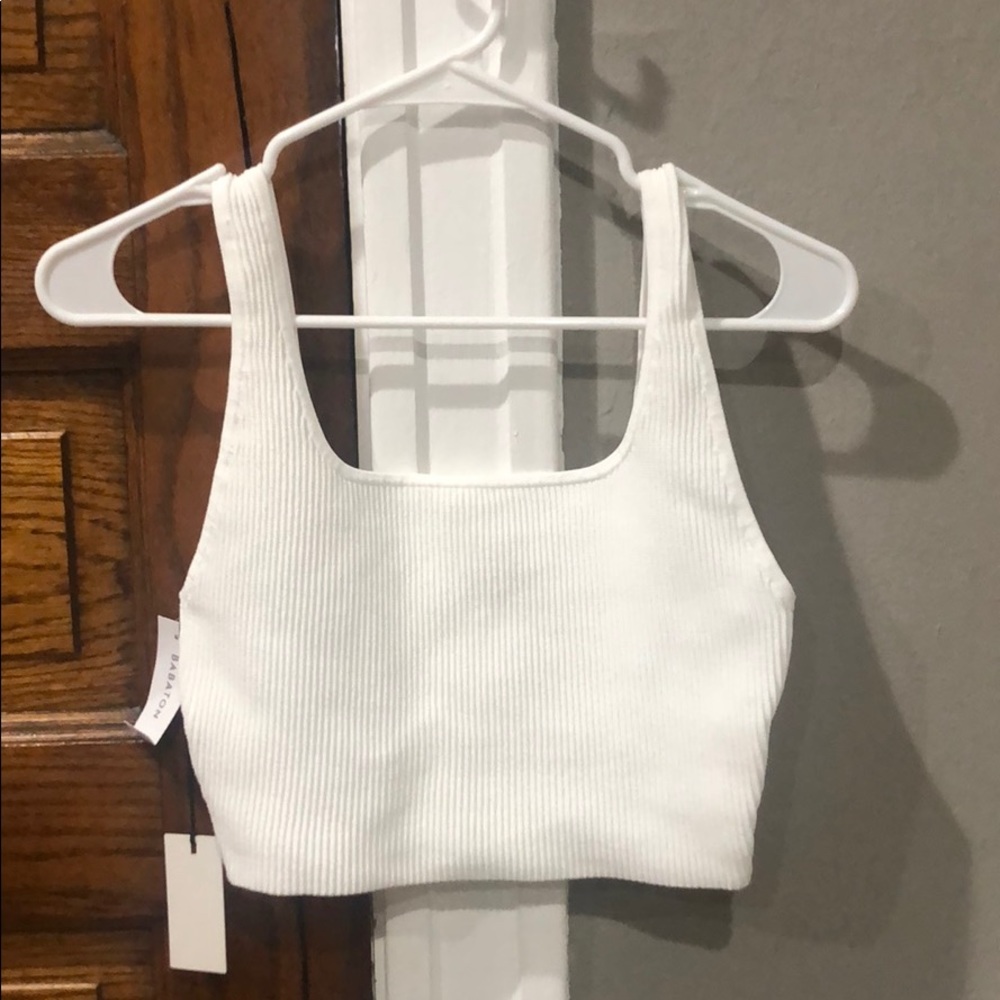 Aritzia Crop top
